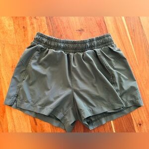 Zella Olive Elastic Waist Shorts with Pockets